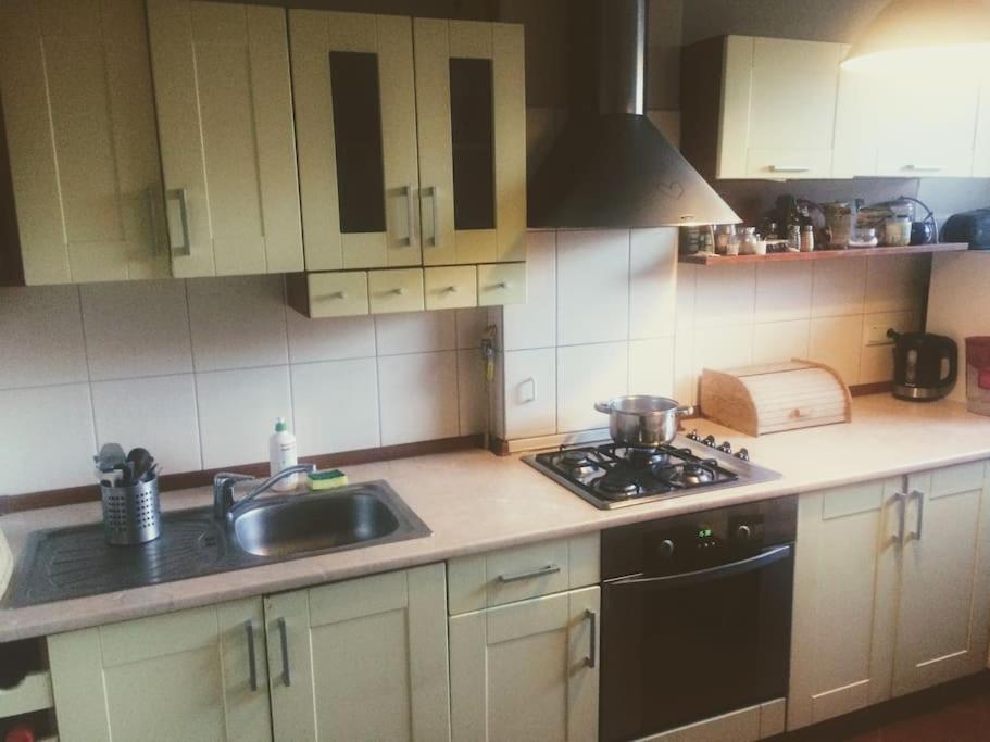 Nice Room, Комната, Pokoj Miedzy Airport Wro A Centrum Вроцлав Екстериор снимка